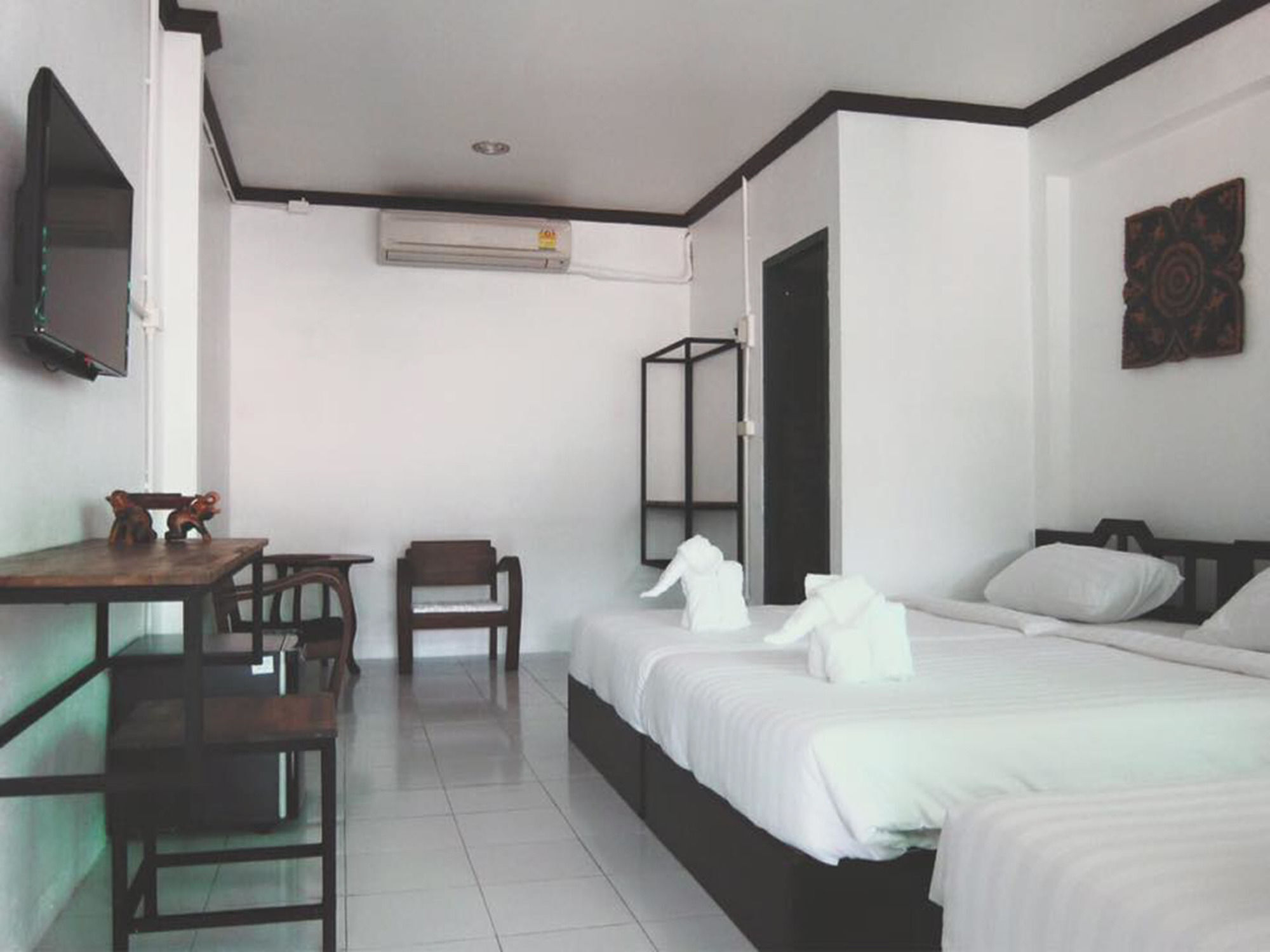 V Lodge Chiang Mai Extérieur photo
