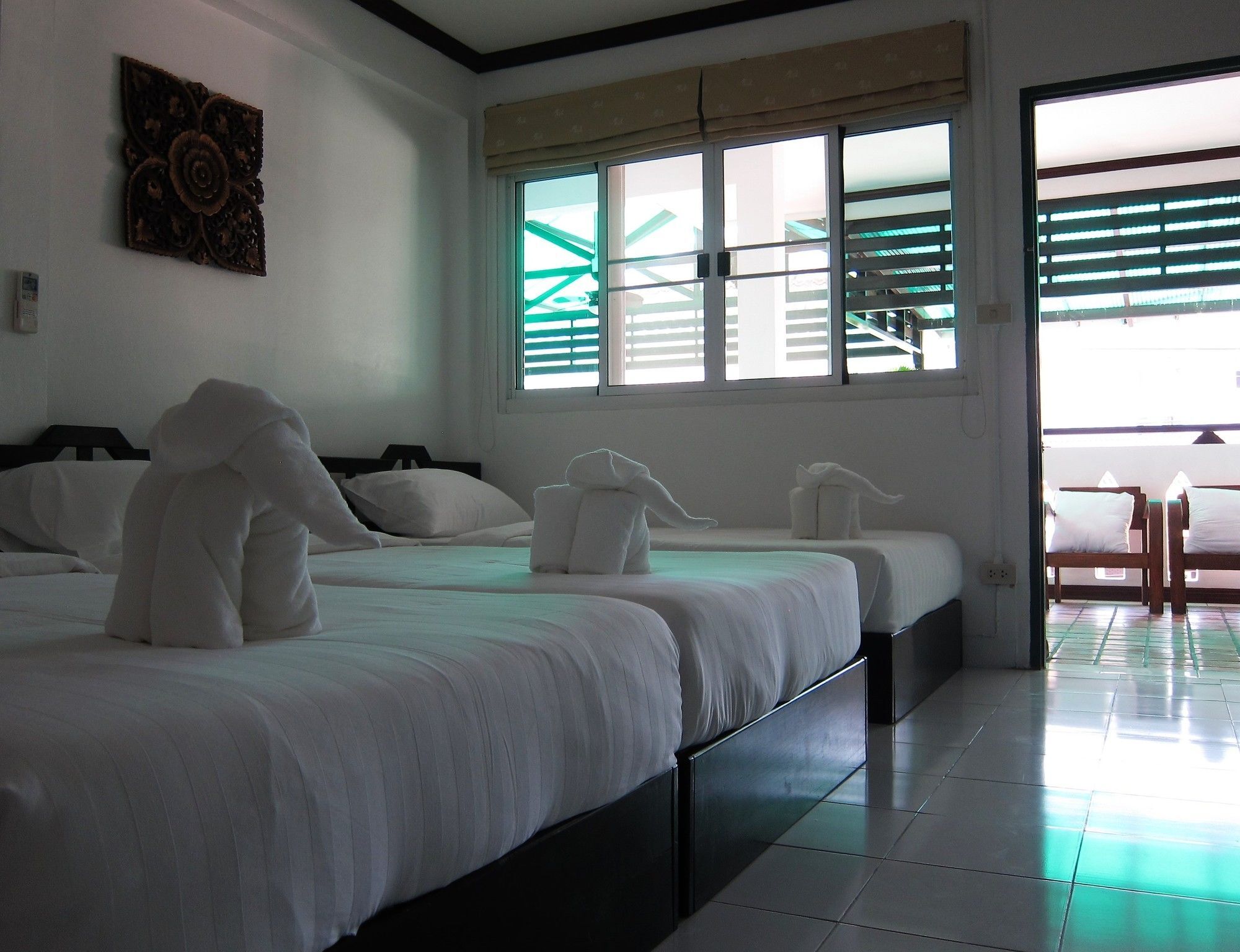 V Lodge Chiang Mai Extérieur photo