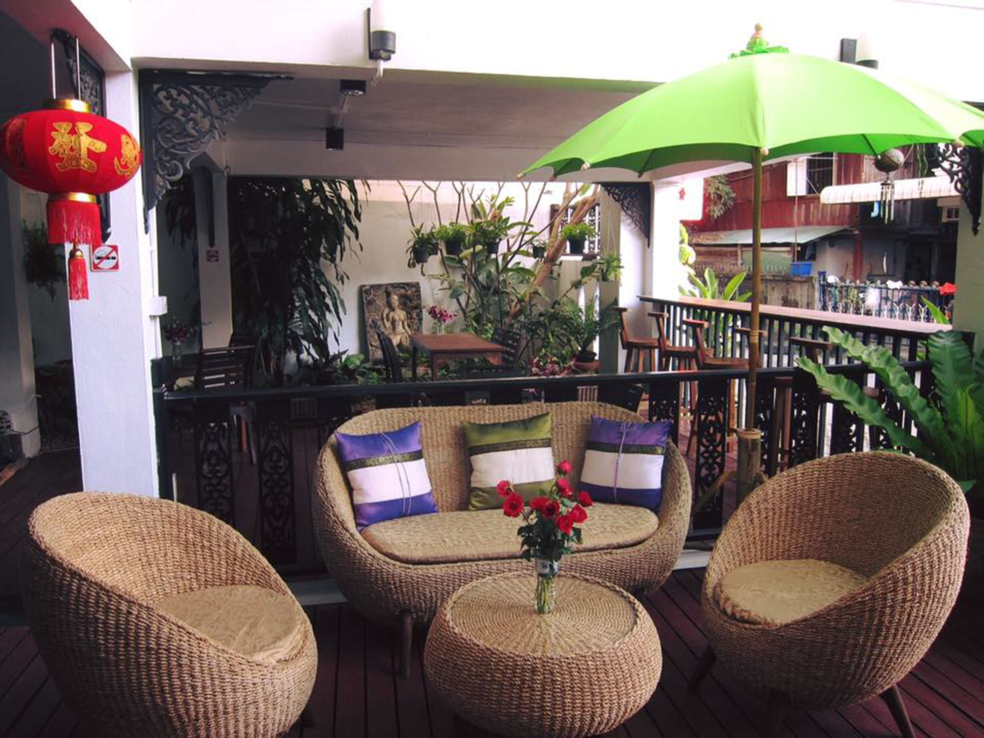 V Lodge Chiang Mai Extérieur photo