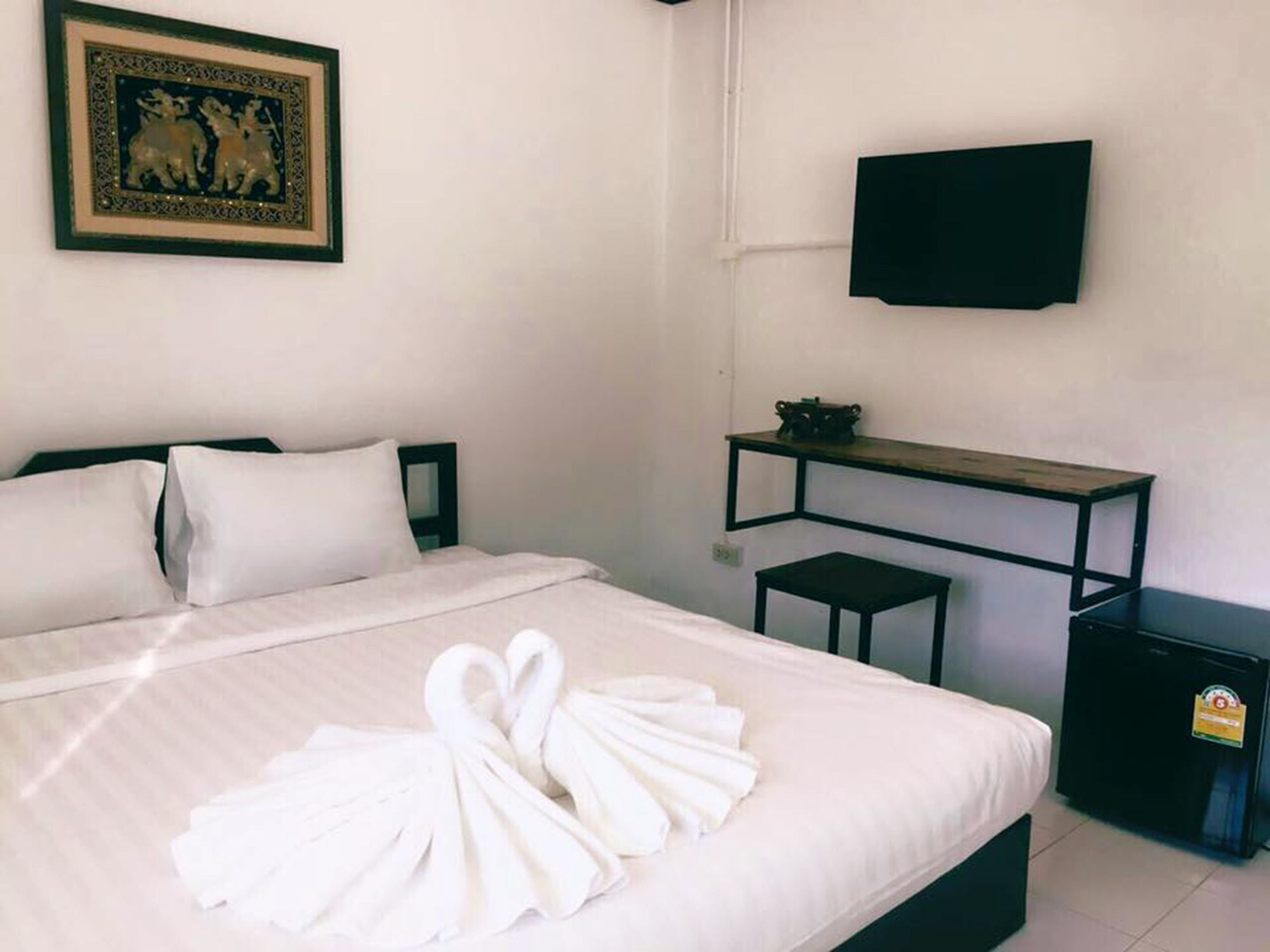 V Lodge Chiang Mai Extérieur photo