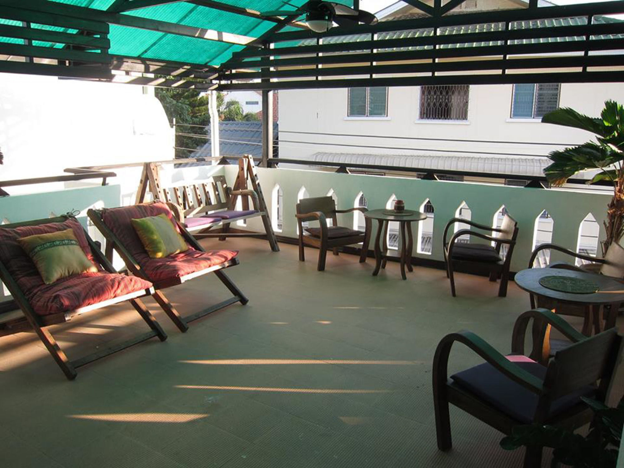 V Lodge Chiang Mai Extérieur photo